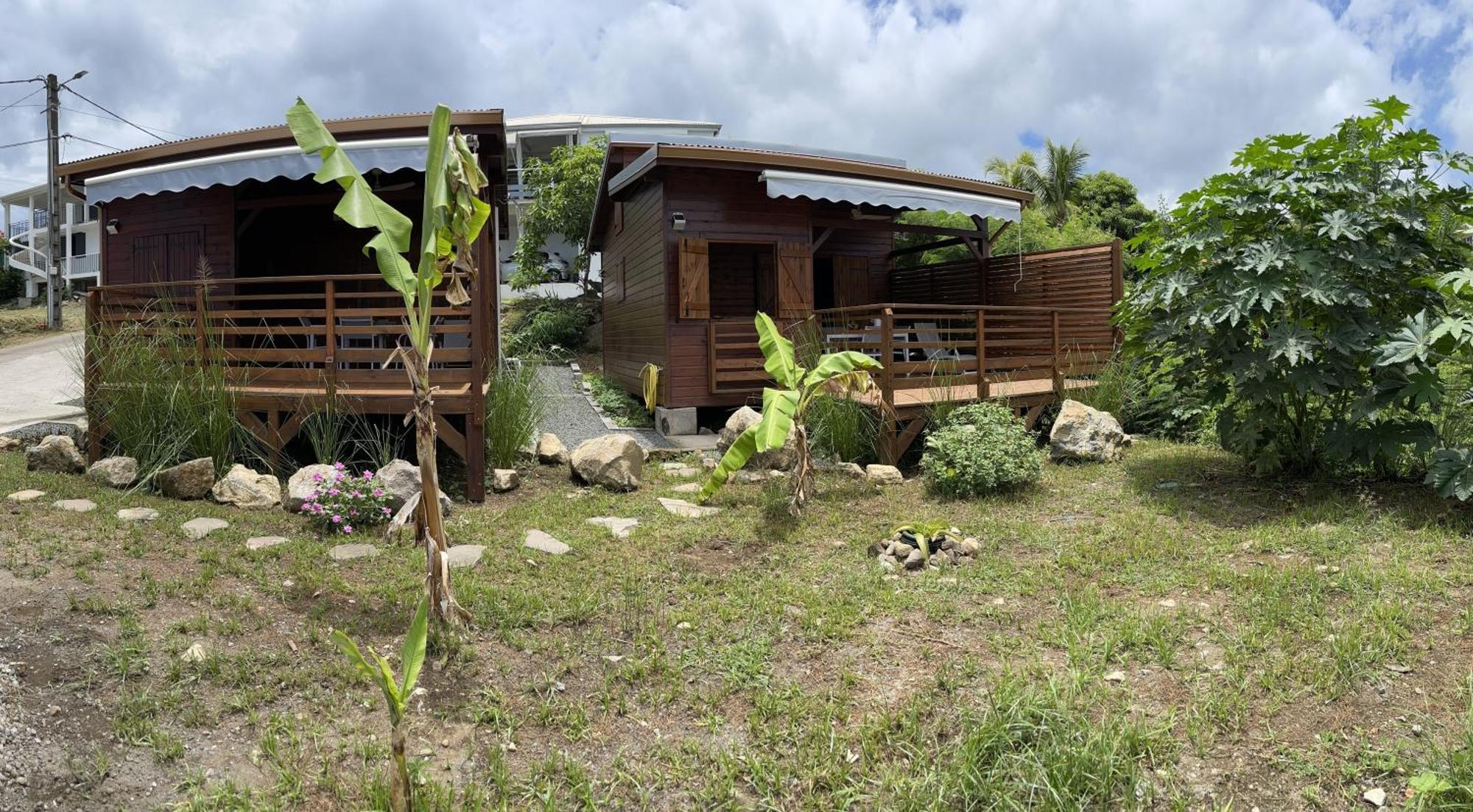 Bungalow Lanar'Am Graj - 2 Bouillante Buitenkant foto